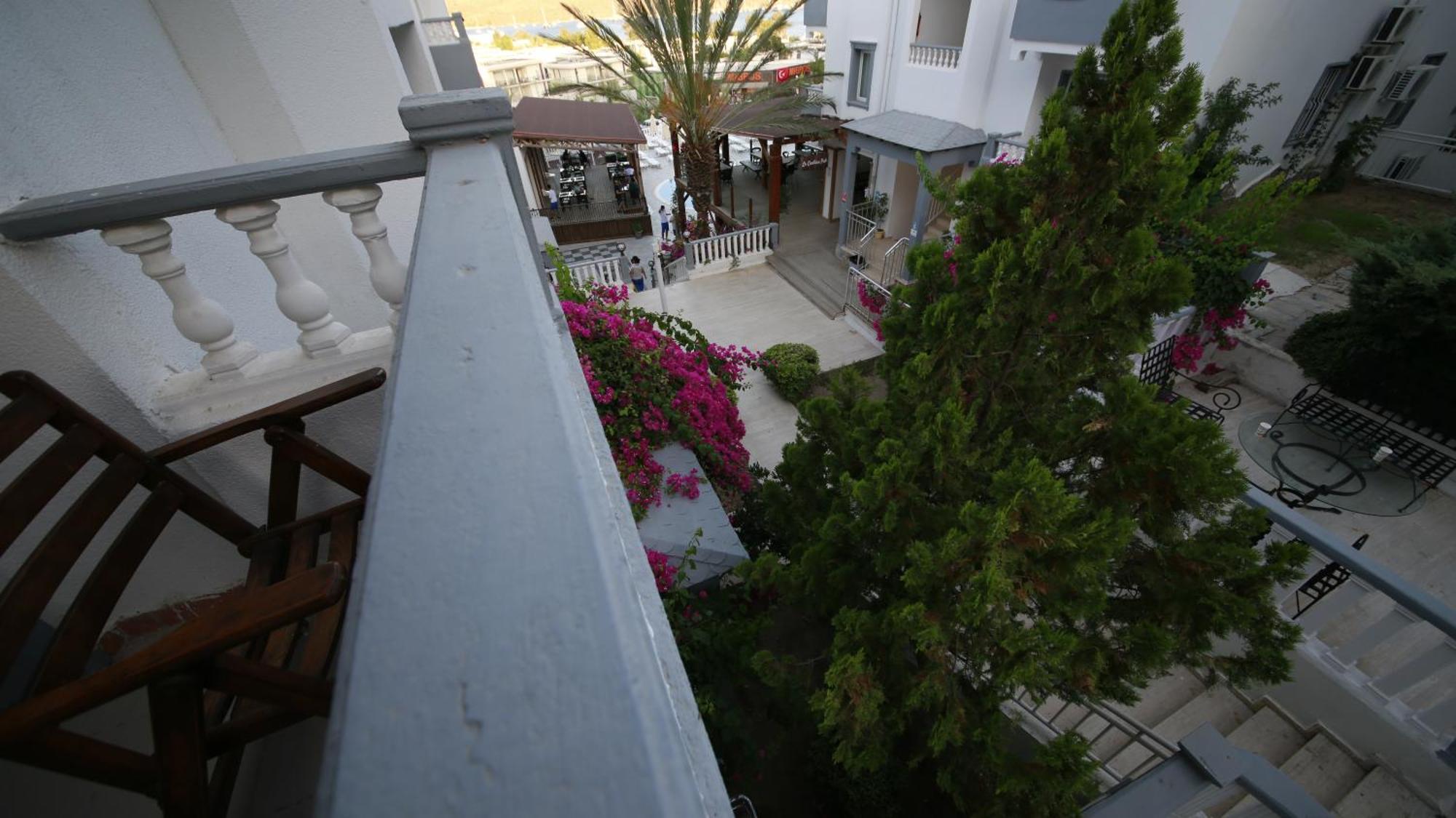 Smart Holiday Hotel Bodrum Bitez Bagian luar foto